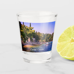Copo De Shot Cavtat, visão croata da praia