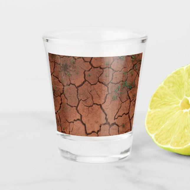 Copo De Shot chão seco e rachado (Frente)