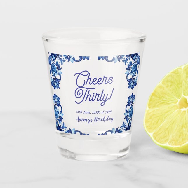 Copo De Shot Cheers thirty birthday royal blue floral border na (Frente)