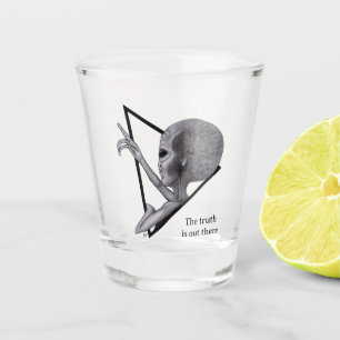 Copo De Shot Cinza, a verdade está lá fora