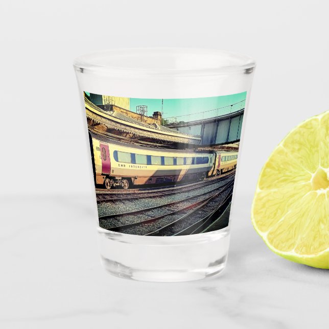 Copo De Shot Comboio Beige e Maroon (Frente)