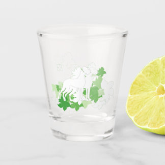 Copo De Shot Daneses Gigantes brancos com folhas verdes