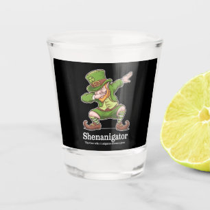 Copo De Shot Dia de São Patrício Shenanigator Dabbing Leprechau