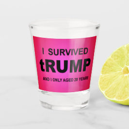 Copo De Shot Eu Sobrevivi a tRUMP