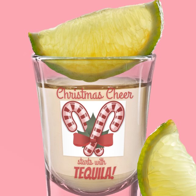 Copo De Shot Feliz Natal Começa Com Tequila Feriado Engraçado (Christmas cheer starts with Tequila! A festive candy cane shot glass.)