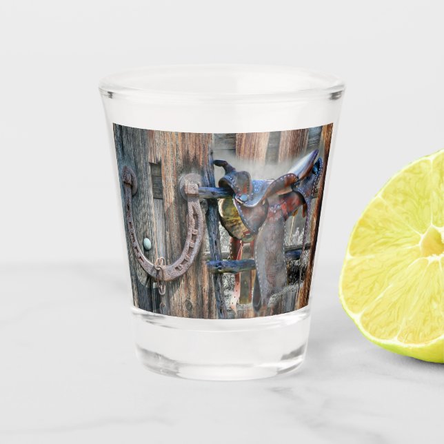 Copo De Shot Ferradura de Carneiro Russo Ocidental (Frente)
