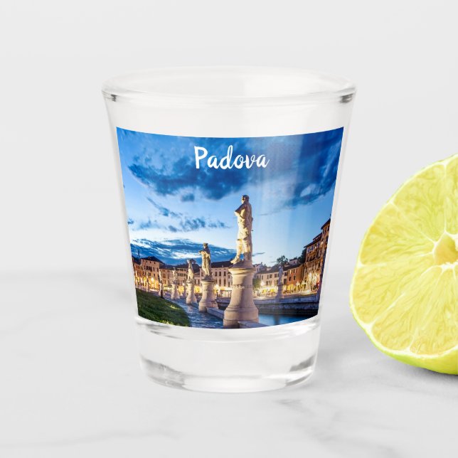 Copo De Shot Fila de estátuas iluminadas em Padova (Frente)