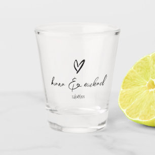 Copo De Shot Love Calliografia Heart Black B&W ID940