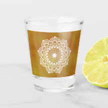 Mandala Branco em Fundo Dourado