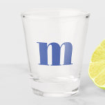 Copo De Shot Monograma Moderno Inicial<br><div class="desc">Design inicial do monograma minimalista moderno de tipografia de minúsculas,  que pode ser mudado para personalizar.</div>