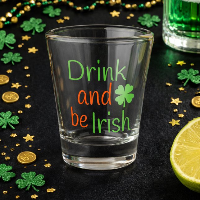 Copo De Shot Red and Green Drink and Be Irish (Criador carregado)