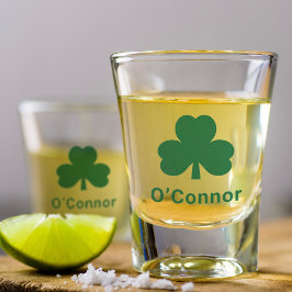 Copo De Shot Sobrenome Personalizado de Clover Verde Irlandês