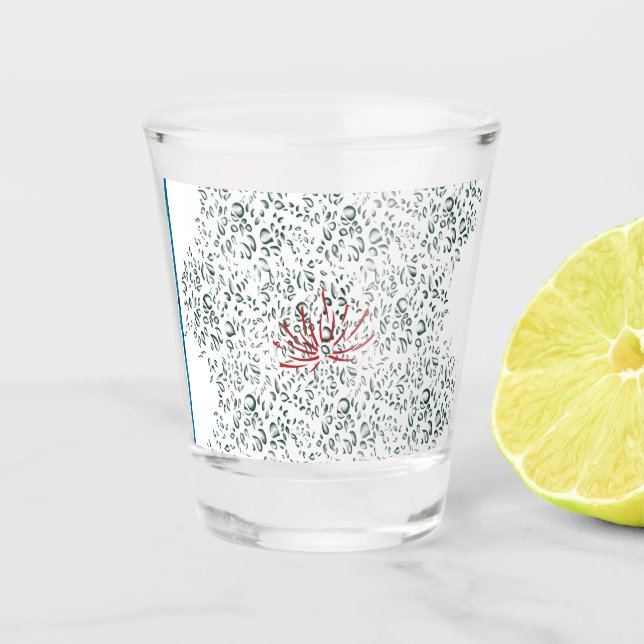 Copo De Shot uma flor vermelha sobre fundo preto (Frente)