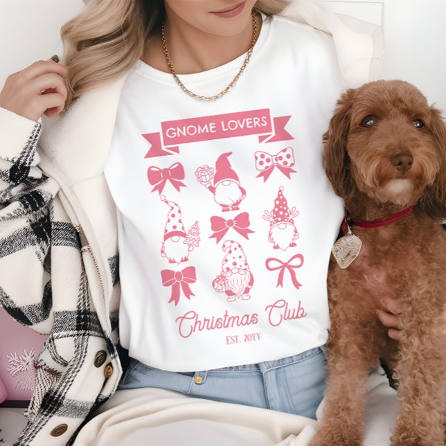 Coquette Gnomo Lovers Clube de Natal - Rosa | Bran (Coquette Gnome Lovers Christmas Club Pink | White Tri Blend Shirt)