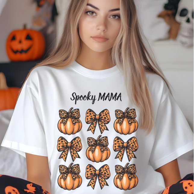 Coquette Pumpkin do Arco Leopart Retro Halloween (Retro Halloween Leopart Bow Pumpkin Coquette Tri-Blend Shirt)