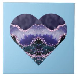 Cor d'água do Oceano Roxo Profundo Parece coração 