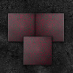 Cor damasco Vermelho Profundo do Ornamentado a pre<br><div class="desc">Design decorativo bonito e elegante com cor damasco vermelha profunda em um fundo texturizado preto.</div>