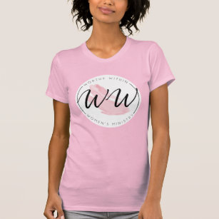 Cor-de-rosa digno na camiseta