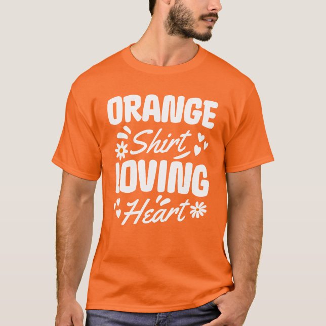 Coração Adorável de Camisa Laranja (Frente)
