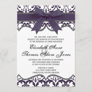 Coração do damasco com convite do casamento da