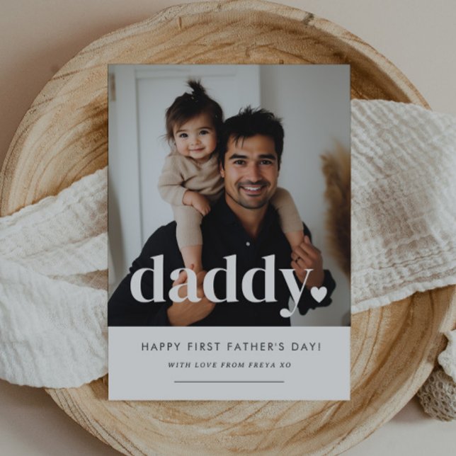 Coração do pai - Cartão com fotos do primeiro Dia  (Zazzle Daddy Heart - First Father's Day Photo Card)