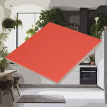 Cores Modernos - Atenção Azulejo de Cerâmica Verme<br><div class="desc">Elevem sua experiência de dar presentes com nosso azulejo cerâmico em vermelho vivo, a base perfeita para apresentar seus presentes embrulhados lindamente. Use-as como na moda e portas copos práticas para bebidas ou como peças de exibição elegantes para mostrar seus tesouros envoltos. Nossos azulejos cerâmicos de cor sólida adicionam um...</div>