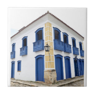 Corner Building Blue Trim, Parte, Brasil, Azulejo