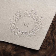 Coroa Floral Monograma de Casamento Elegante