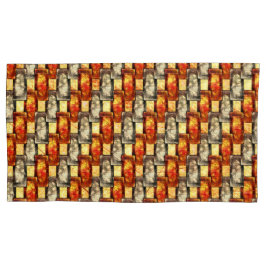 Corpo retangular esculpido avermelhado e bege alin