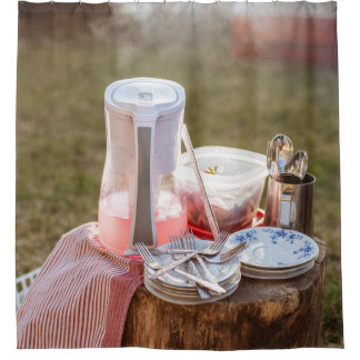 Cortina Para Box Chapas florais, prateadas e azuis, de cerâmica