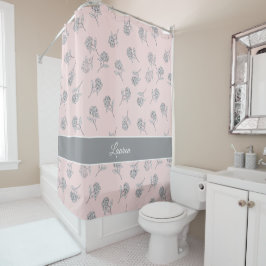 Cortina Para Box Monograma com padrão floral de hortênsia rosa enca