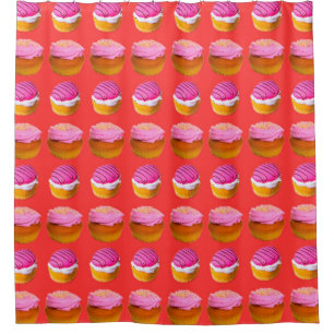 Cortina Para Box Muffins, cupcakes com creme branco e rosa em um r