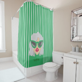 Cortina Para Box Mulher legal de cabelos de Cinza com óculos verdes