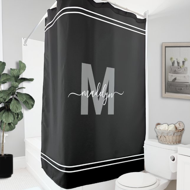 Cortina Para Box Nome personalizado elegante Monograma branco preto (Elegant Custom Name Monogram Black White Shower Curtain)