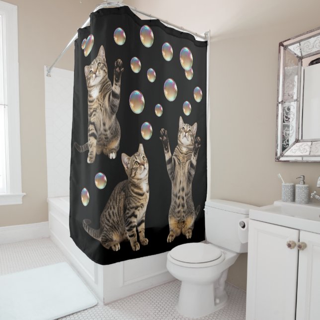Cortina Para Box Tabby Cat Bubbles Cat Shower Curtain (In Situ)