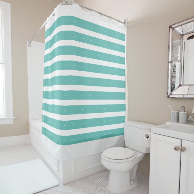 Cortina Para Box Tiras brancas e lacrimejas leves (In Situ)