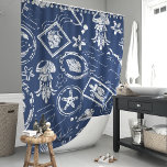 Cortina Para Box Vintage Marinho - Carimbo do Mar Náutico Azul<br><div class="desc">Embarque numa aventura à beira-mar com esta cortina de chá inspirada na safra. A design apresenta selos náuticos aflitos que exibem tartarugas marinhas, âncoras, estrelas-do-mar e conchas em tons azuis de Marinho quente, como lembram cartões postais de uma era passada. O fundo azul marinho cria uma atmosfera relaxante e convidativa...</div>