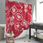 Cortina Para Box Vintage Red Náutica - Carimbo do Mar<br><div class="desc">Embarque numa aventura à beira-mar com esta cortina de chá inspirada na safra. A design apresenta selos náuticos aflitos que exibem tartarugas marinhas, âncoras, estrelas-do-mar e conchas em tons vermelhos quentes, lembrando cartões postais de uma era passada. O fundo vermelho cria uma atmosfera relaxante e convidativa para o seu banheiro....</div>