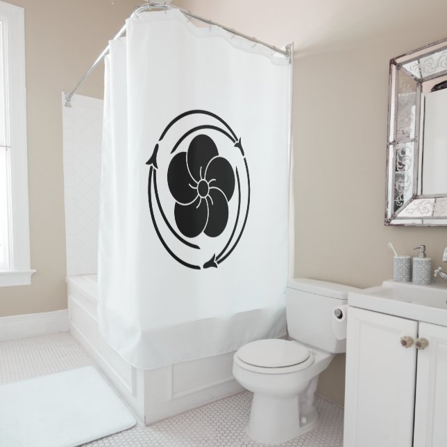 CORTINA PARA CHUVEIRO 三つ追い松葉に捻じ梅 (In Situ)