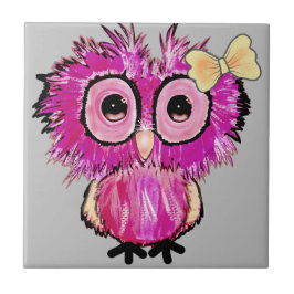 Coruja rosa-branca com arco de fita