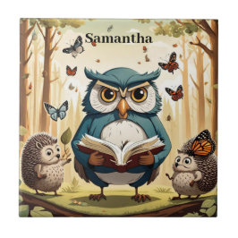 Coruja velha, borboletas, ouriços Nome editável