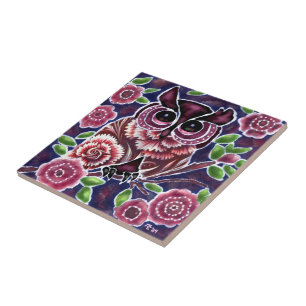 Coruja Whimsical na ramificação Flor Azul Rosa