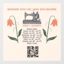 Costureira de Máquina de Costura Antiga