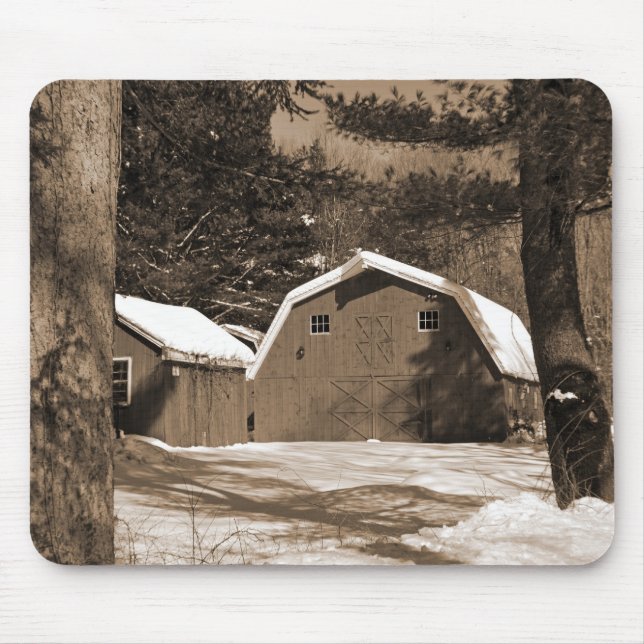 Country Barn Mousepad (Frente)