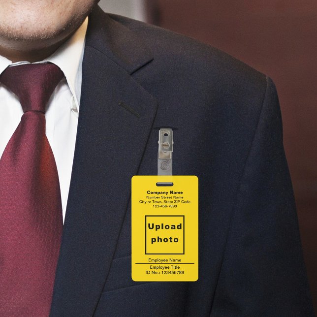 Crachá Amarelo Baseado em Texto Com Foto do Funcio (Criador carregado)