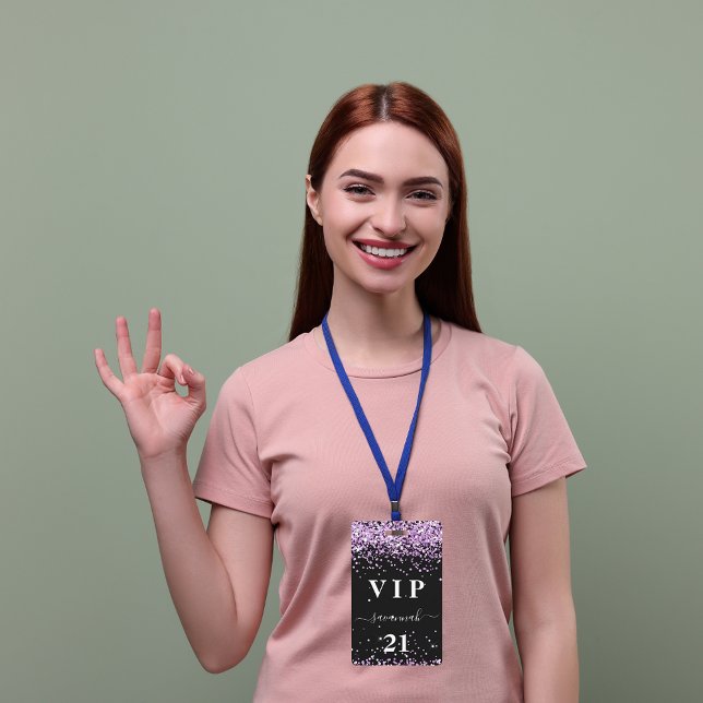 Crachá Aniversário da luz violeta roxa-roxa-púrpura nome  (Criador carregado)