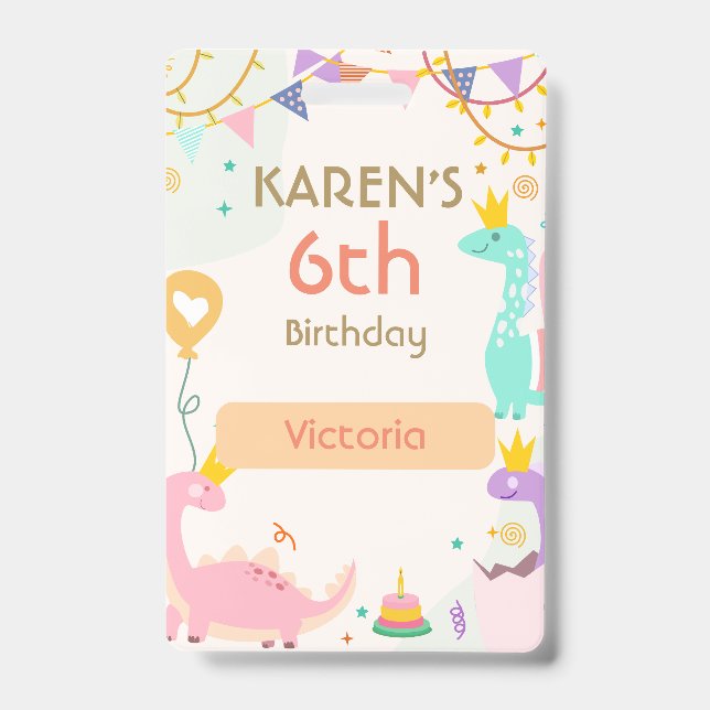 Crachá Aniversário da Princesa Dinossauro Caprichosa (Frente)