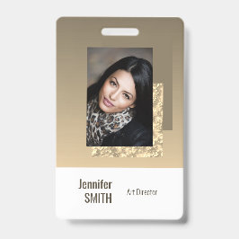 Crachá Beige Cream Logotipo de empresa simples Modelo de 