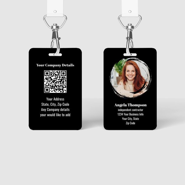 Crachá Black Modern Photo QR Code Employee (Business black and white photo ID badge with QR code.)