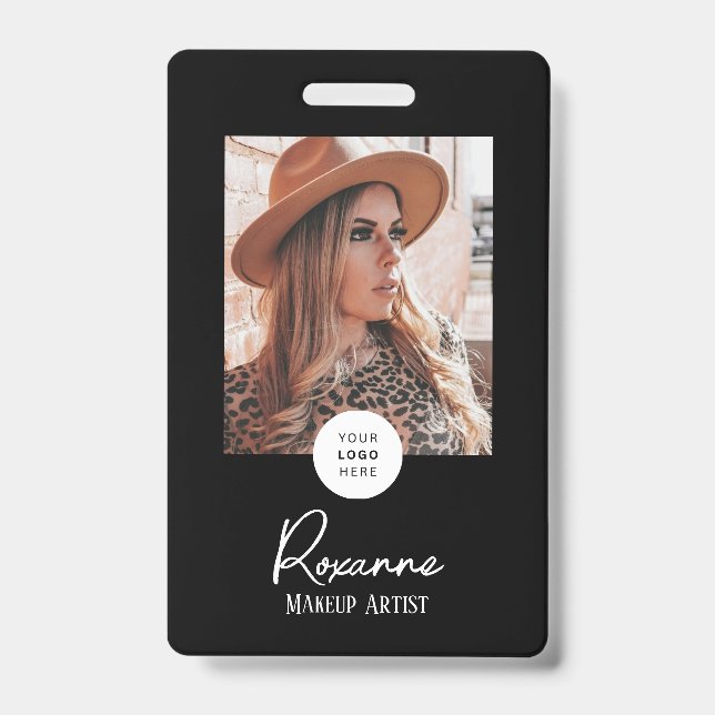 Crachá Black & White Script Logo Photo Makeup Badge (Frente)